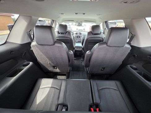 Used 2017 Buick Enclave Leather w/ Enclave Sport Touring Edition FWD image 25