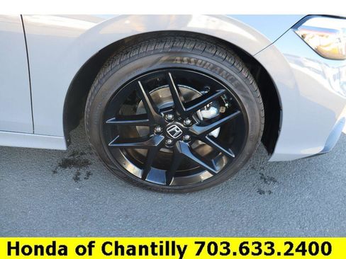 Certified 2025 Honda Civic Sport image 32