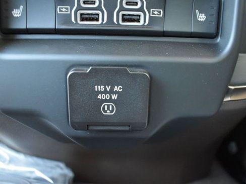 New 2026 RAM 2500 Limited image 58