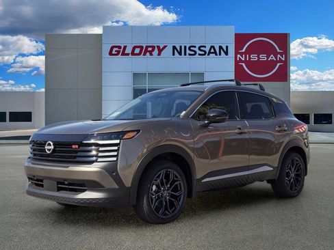 New 2026 Nissan Kicks SR AWD/4WD image 1