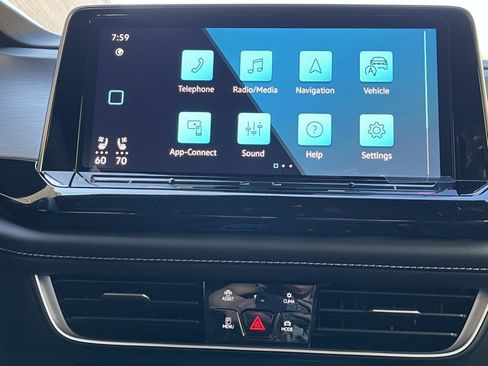 New 2026 Volkswagen Atlas Cross Sport SE AWD/4WD image 19