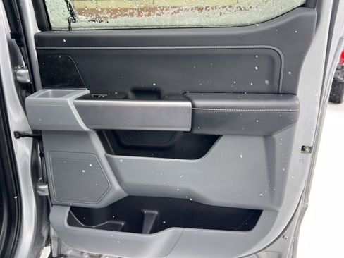 Certified 2022 Ford F150 XLT w/ Equipment Group 302A High image 13