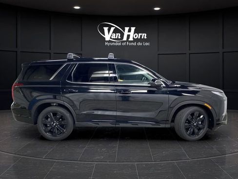 New 2025 Hyundai Palisade XRT image 2
