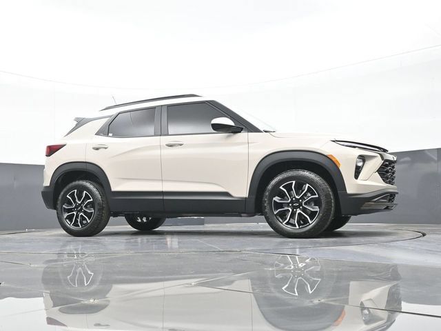New 2026 Chevrolet TrailBlazer ACTIV AWD/4WD image 45