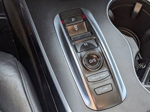 Used 2020 Acura MDX image 11