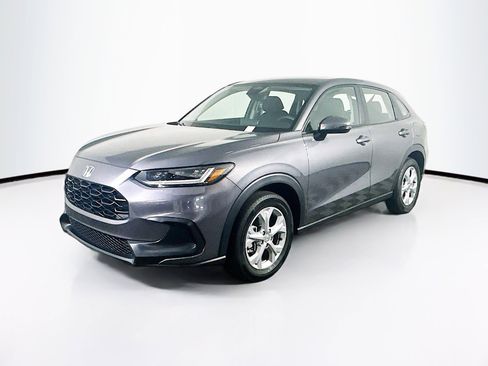 Used 2025 Honda HR-V LX image 3