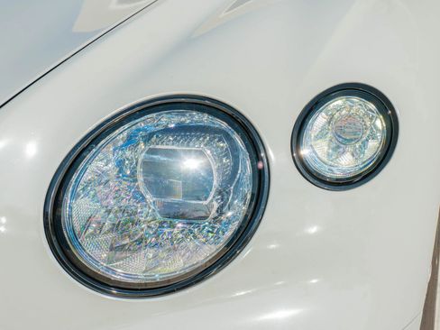 Used 2022 Bentley Continental GT image 29