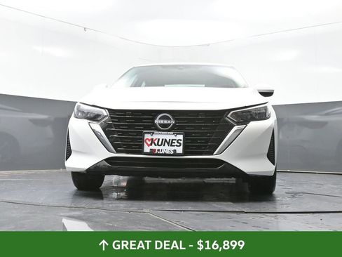 Used 2024 Nissan Sentra SV image 52