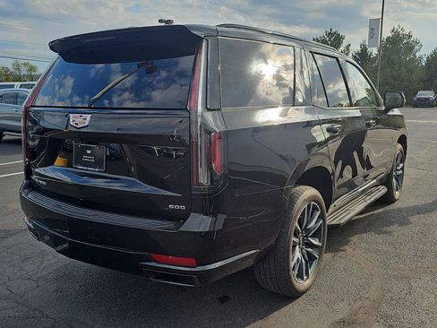 Used 2023 Cadillac Escalade Sport AWD/4WD image 4