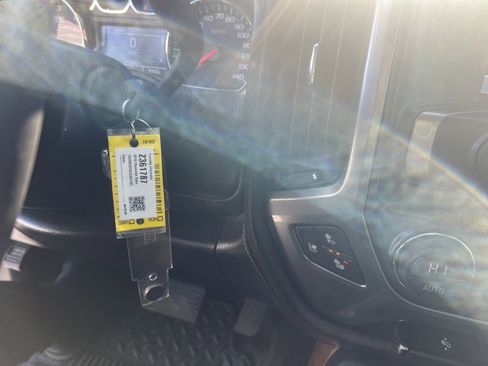 Used 2018 Chevrolet Silverado 1500 LTZ w/ LTZ Plus Package image 27