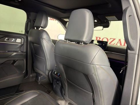 Used 2026 Ford Explorer Tremor w/ Tremor Ultimate Package AWD/4WD image 19