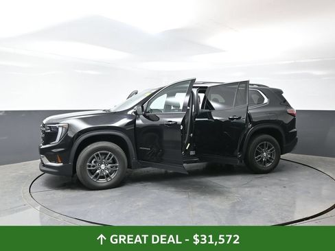 Used 2025 GMC Acadia Elevation FWD image 64