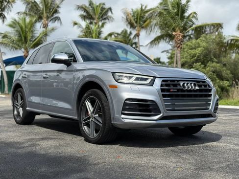 Used 2018 Audi SQ5 Premium Plus AWD/4WD image 9