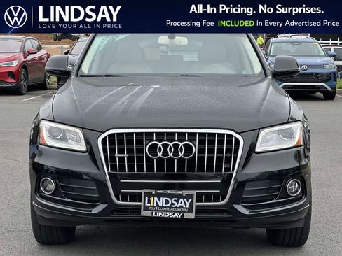 Used 2017 Audi Q5 2.0T Premium Plus w/ Technology Package image 3