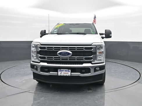 Used 2025 Ford F250 XLT image 3