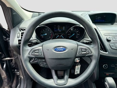 Used 2019 Ford Escape S image 13