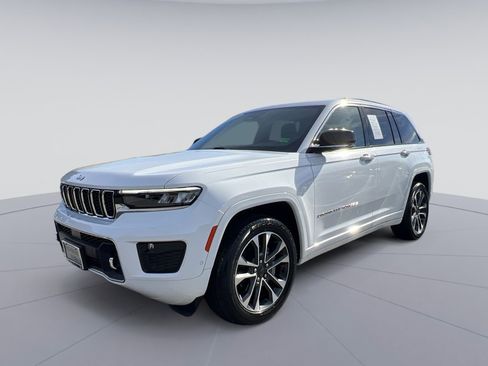 Used 2023 Jeep Grand Cherokee Overland image 1