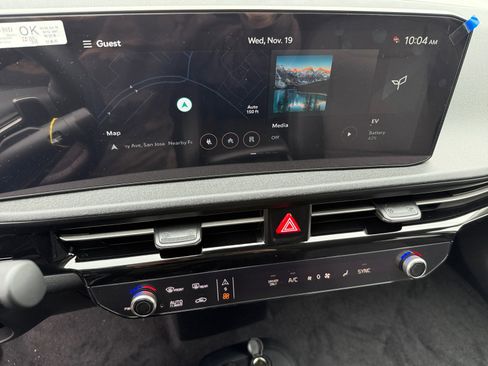 New 2025 Kia EV6 Light image 12