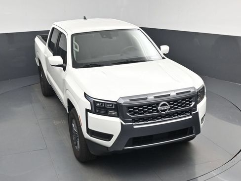 Used 2026 Nissan Frontier SV w/ SV Convenience Package RWD image 26