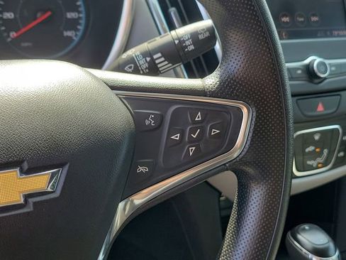 Certified 2020 Chevrolet Equinox LS w/ LS Convenience Package image 23