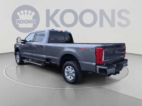 Used 2024 Ford F250 XLT AWD/4WD image 4