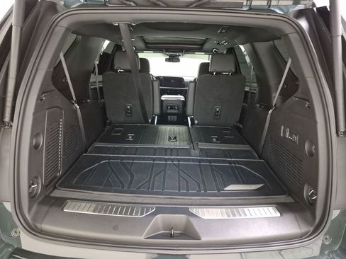 Used 2026 Chevrolet Tahoe Z71 w/ Comfort Package image 37