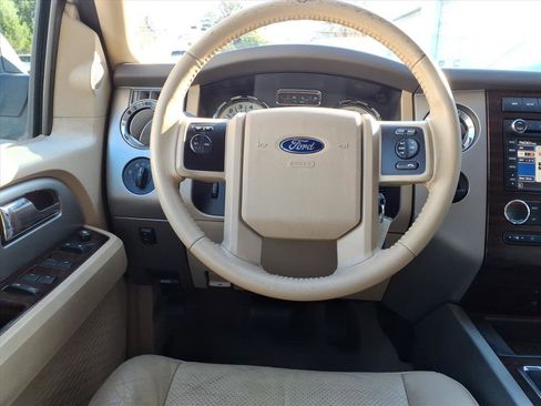 Used 2014 Ford Expedition EL XLT w/ Equipment Group 202A image 5