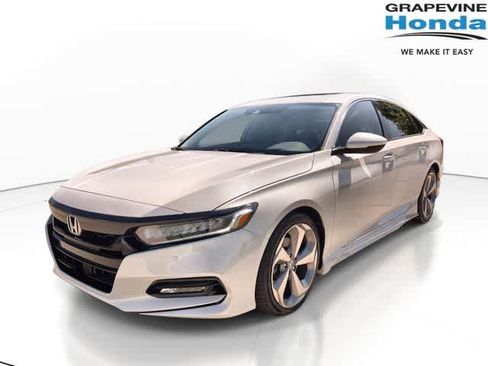 Used 2018 Honda Accord Touring image 1