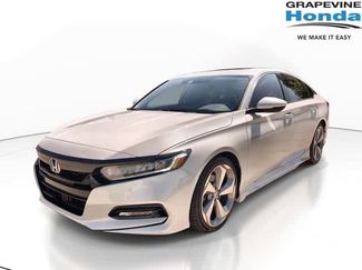 Used 2018 Honda Accord Touring video 1