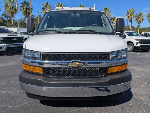 New 2025 Chevrolet Express 3500 w/ Power Convenience Package image 3