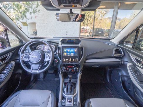 Used 2024 Subaru Forester Limited image 15