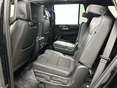 Certified 2023 Chevrolet Tahoe Z71 w/ Luxury Package AWD/4WD image 21