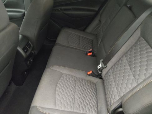 Used 2018 Chevrolet Equinox LT w/ Sun & Infotainment Package AWD/4WD image 18