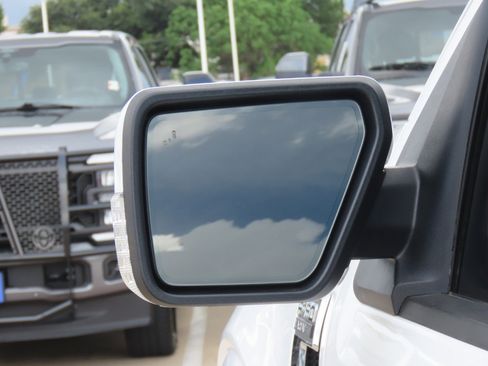 Used 2021 Ford F150 Lariat w/ Equipment Group 501A Mid AWD/4WD image 18