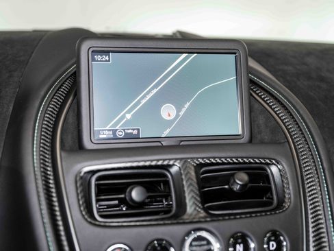Used 2023 Aston Martin DBS Coupe RWD image 10