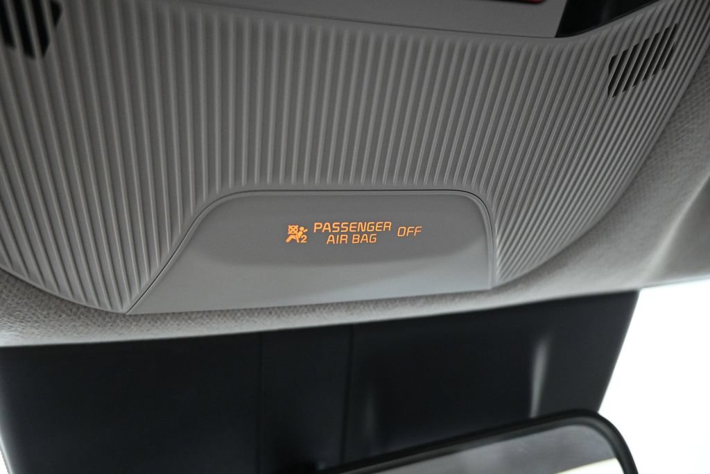 Used 2025 Kia K4 EX FWD image 29