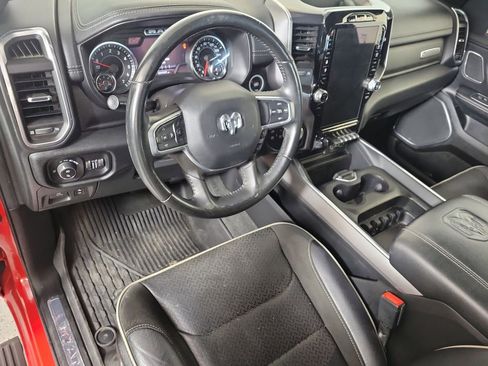 Used 2022 RAM 1500 Laramie AWD/4WD image 11