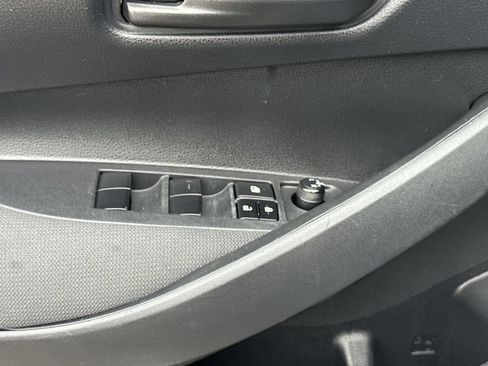 Used 2024 Toyota Corolla LE FWD image 15