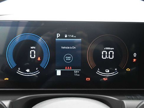 New 2026 Hyundai Tucson Blue SE image 16