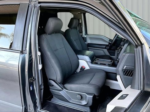 Used 2018 Ford F150 XL w/ Equipment Group 101A Mid AWD/4WD image 17