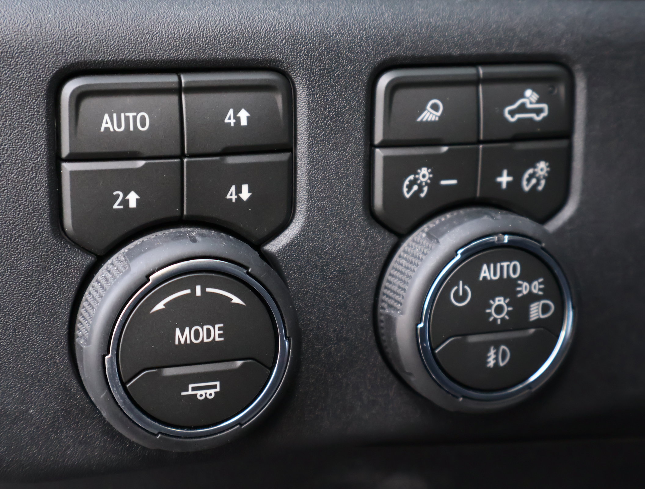 New 2026 Chevrolet Silverado 1500 RST AWD/4WD image 13