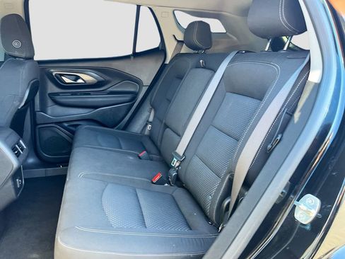 Used 2022 GMC Terrain SLE w/ Driver Convenience Package FWD image 23