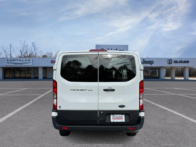 Used 2025 Ford Transit 250 Low Roof w/ Exterior Upgrade Package RWD image 4
