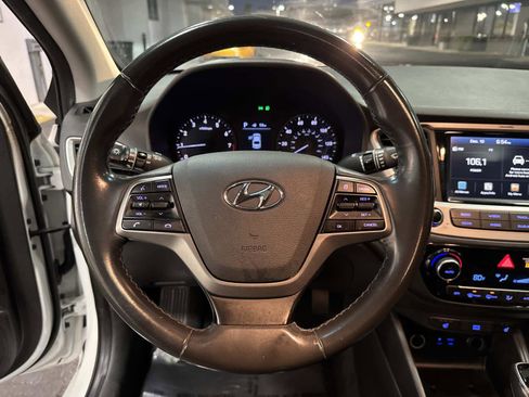 Used 2019 Hyundai Accent Limited image 29