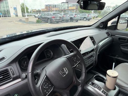 Certified 2023 Honda Passport EX-L image 9