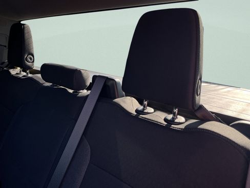 Used 2024 Chevrolet Silverado 1500 LT image 20