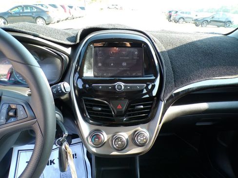 Used 2022 Chevrolet Spark LT w/ Spark Special Edition FWD image 25