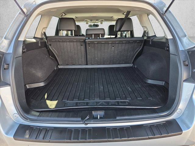 Used 2014 Subaru Outback 3.6R Limited AWD/4WD image 6