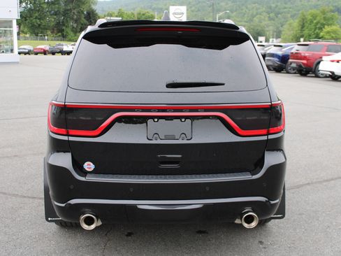 Used 2023 Dodge Durango R/T AWD/4WD image 9