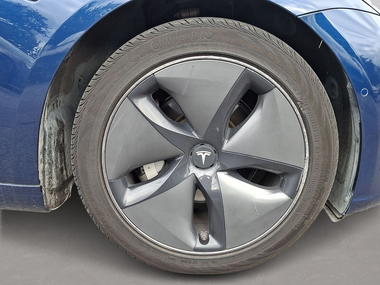Used 2019 Tesla Model 3 Long Range AWD/4WD image 8